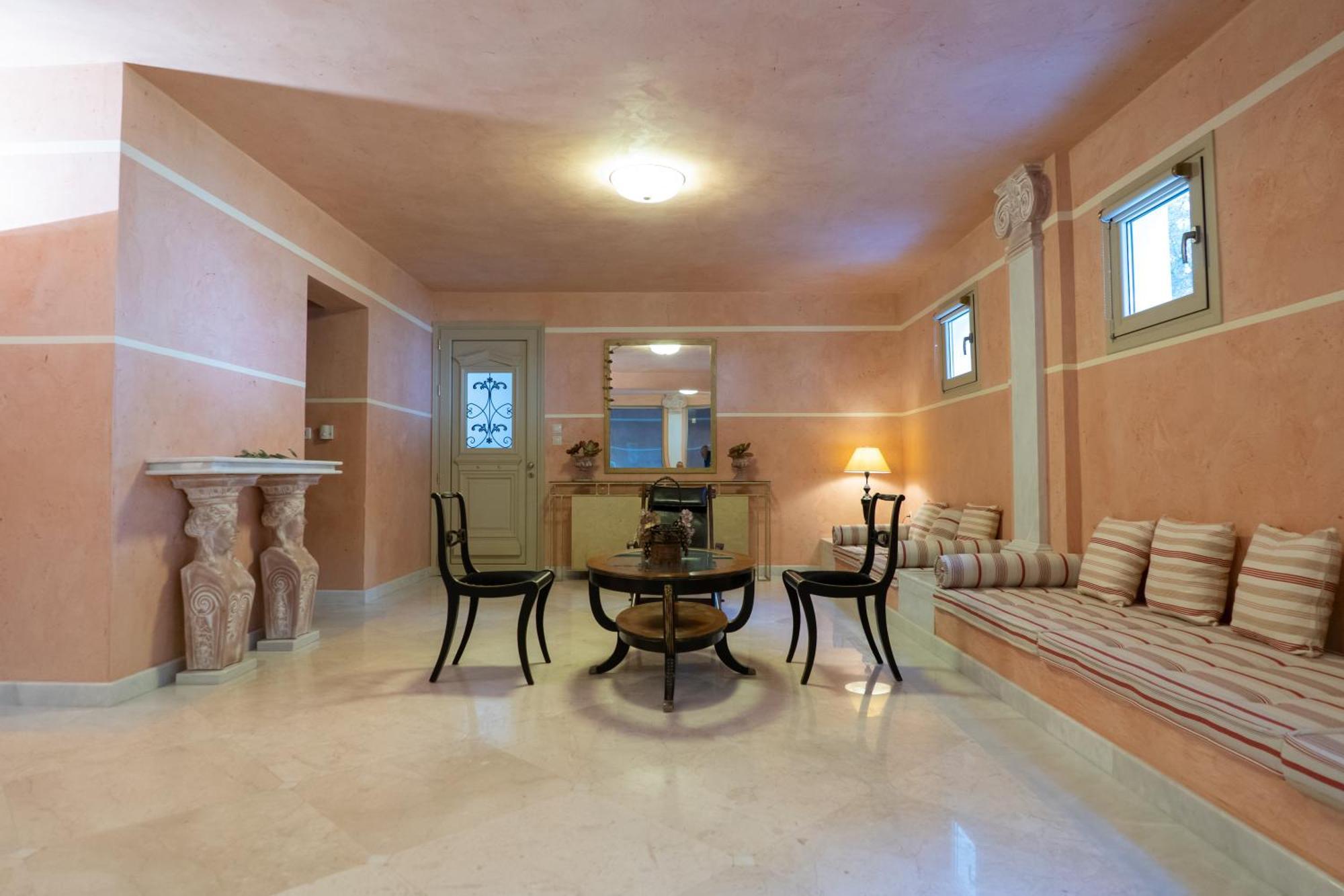 Unique Room With Indoor Pool & Attic Alli Meria المظهر الخارجي الصورة