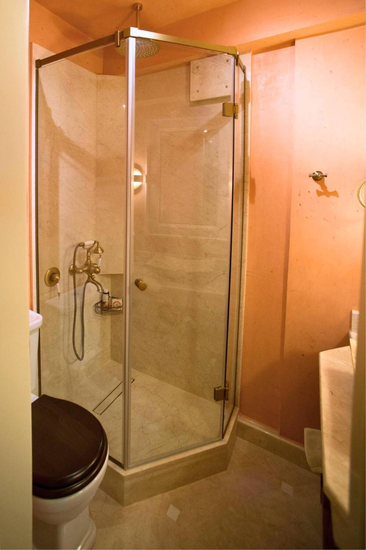 Unique Room With Indoor Pool & Attic Alli Meria المظهر الخارجي الصورة